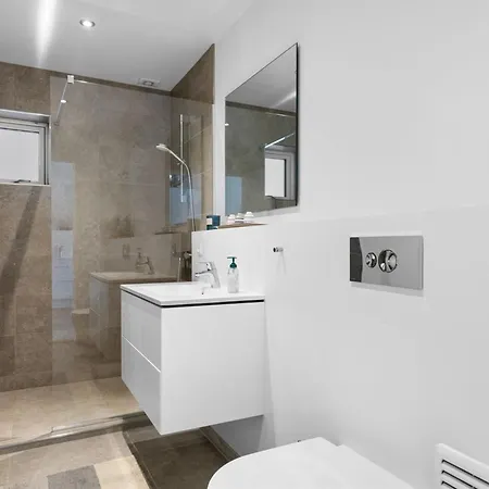 Kari - 50m From The Sea By Interhome Appartamento *